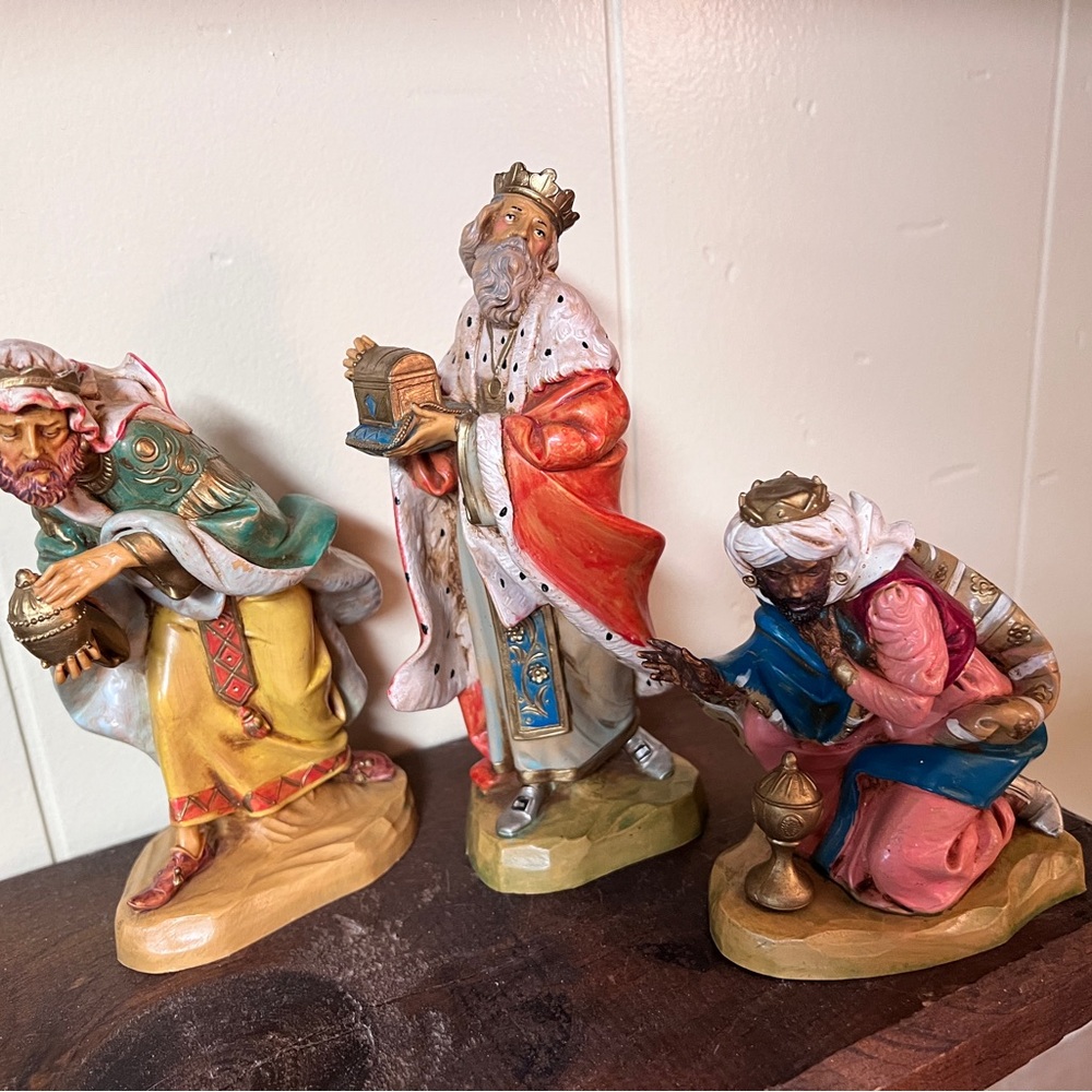 Vintage Fontanini Nativity Scene Set - Picture 9 of 10